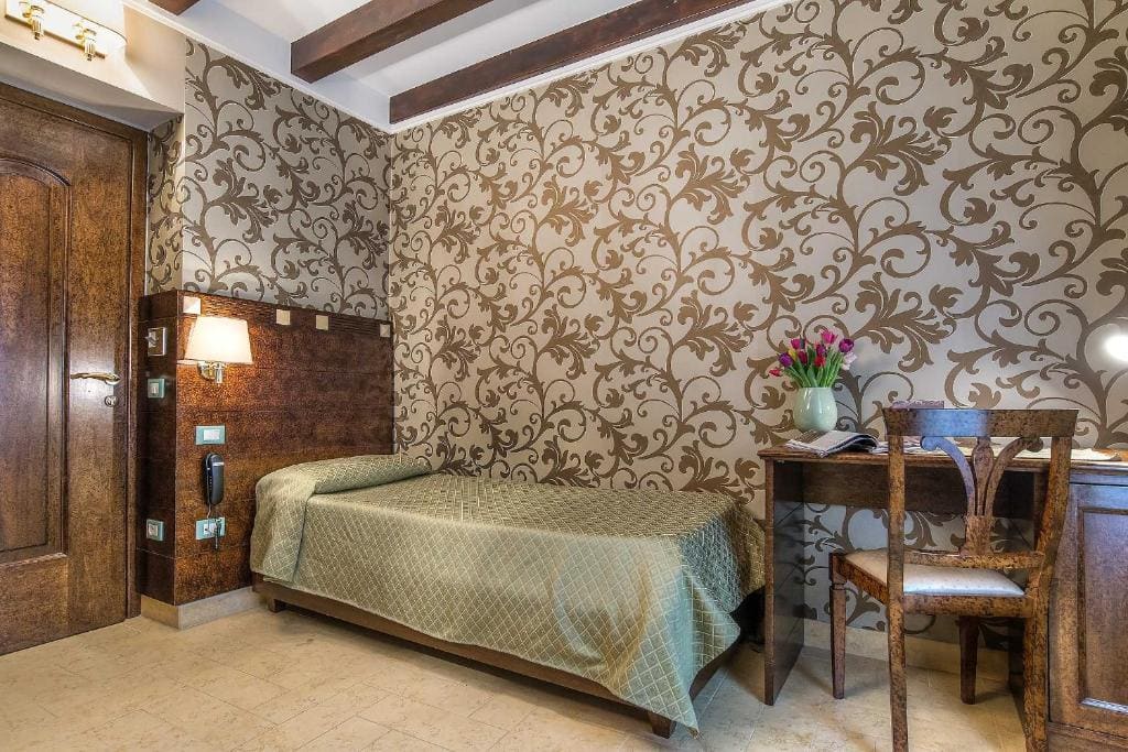 Single Room room - Image 1