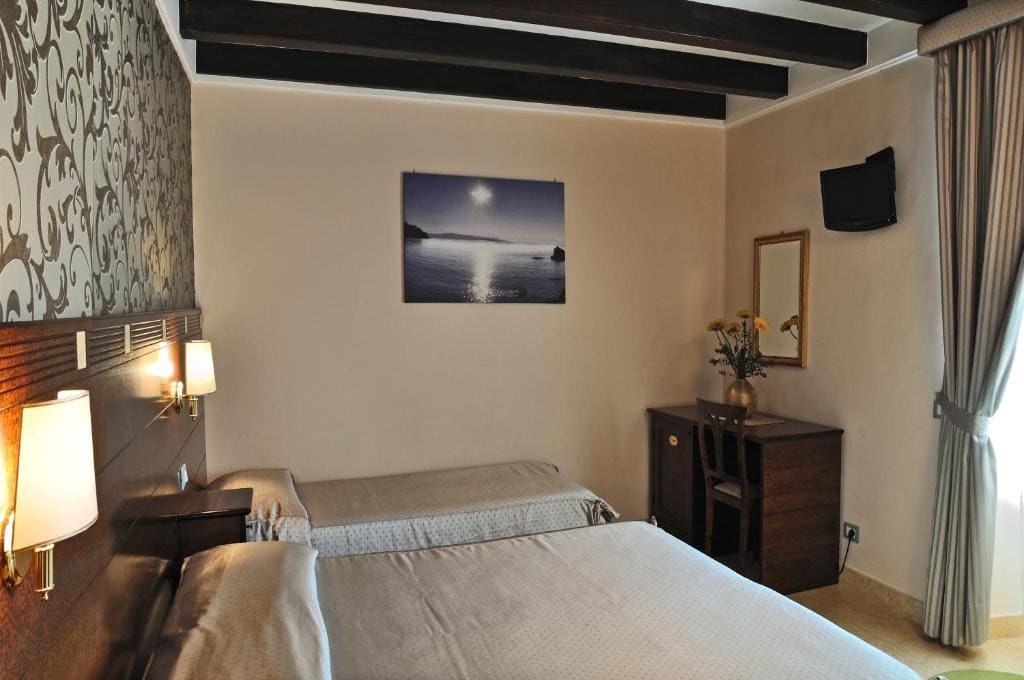 Triple Room room - Image 2