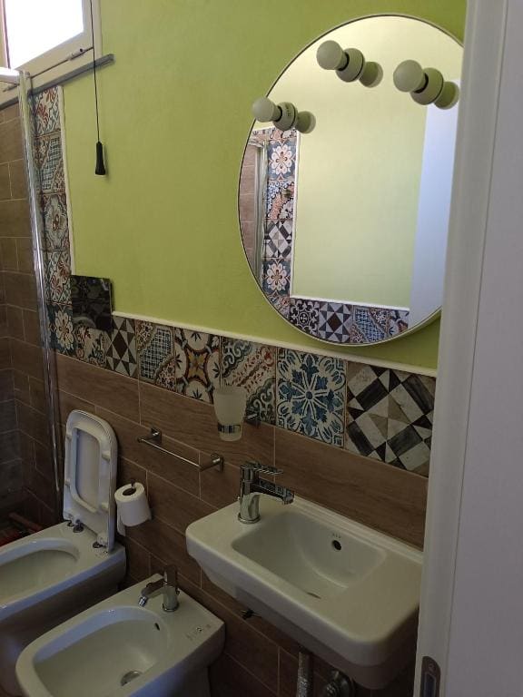 Double or Twin Room with Bathroom room - Image 2