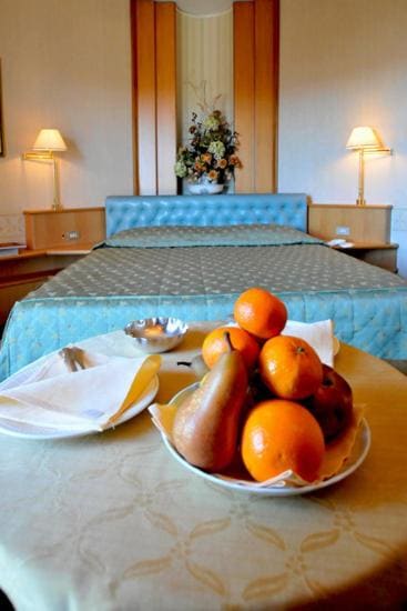 Double Room with Balcony room - Image 2