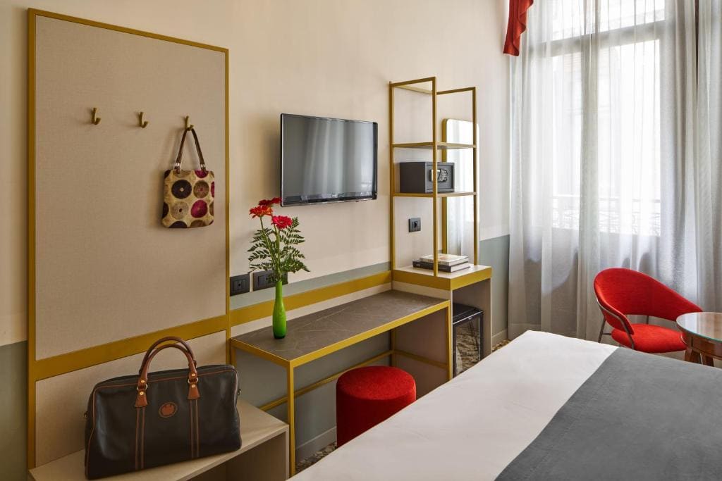 Deluxe Double Room room - Image 1