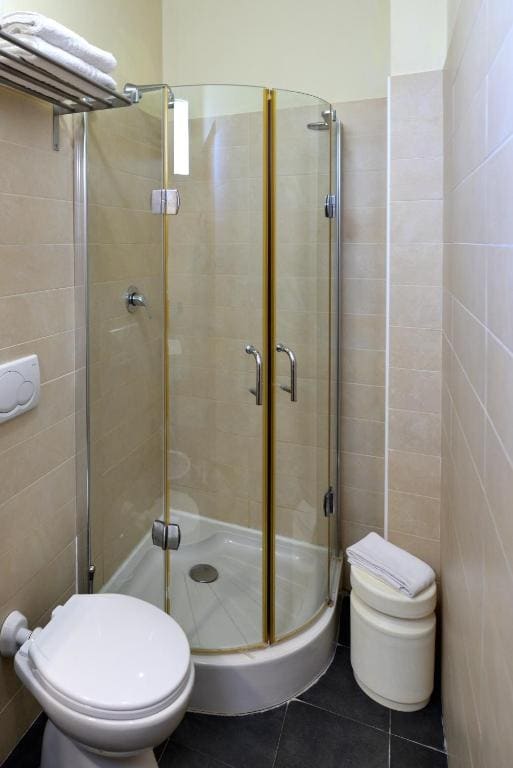 Comfort Triple Room room - Image 1