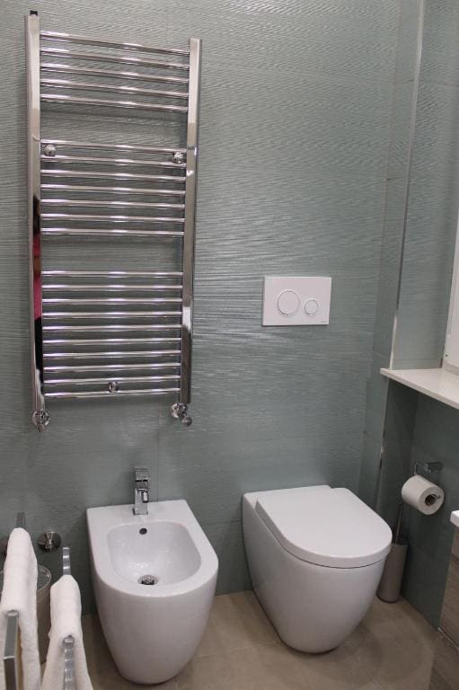 Luxury Triple Room room - Image 3
