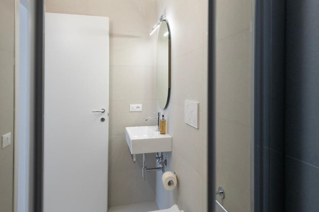 Standard Double Room room - Image 3