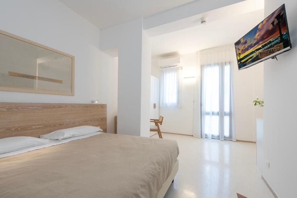 Standard Double Room room - Image 1