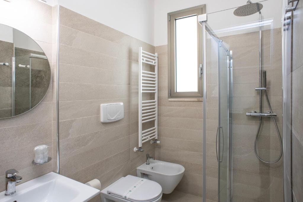 Triple Room with Balcony room - Image 3