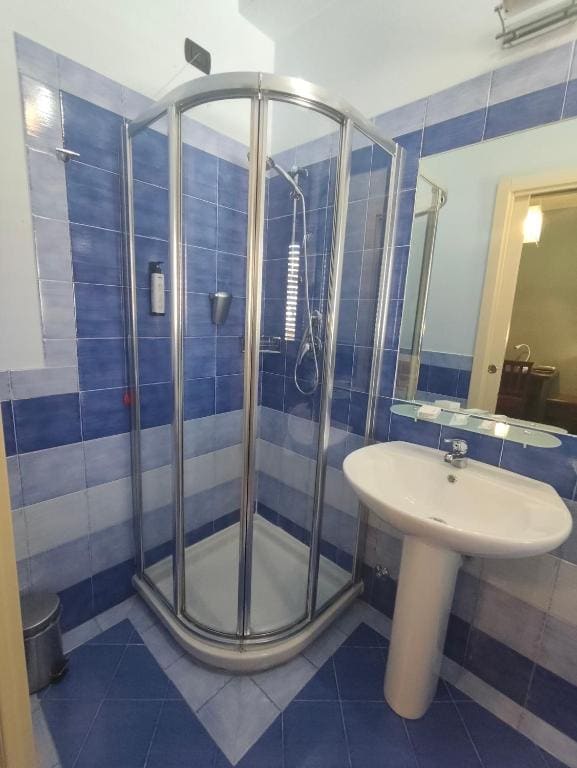 Single Room room - Image 1