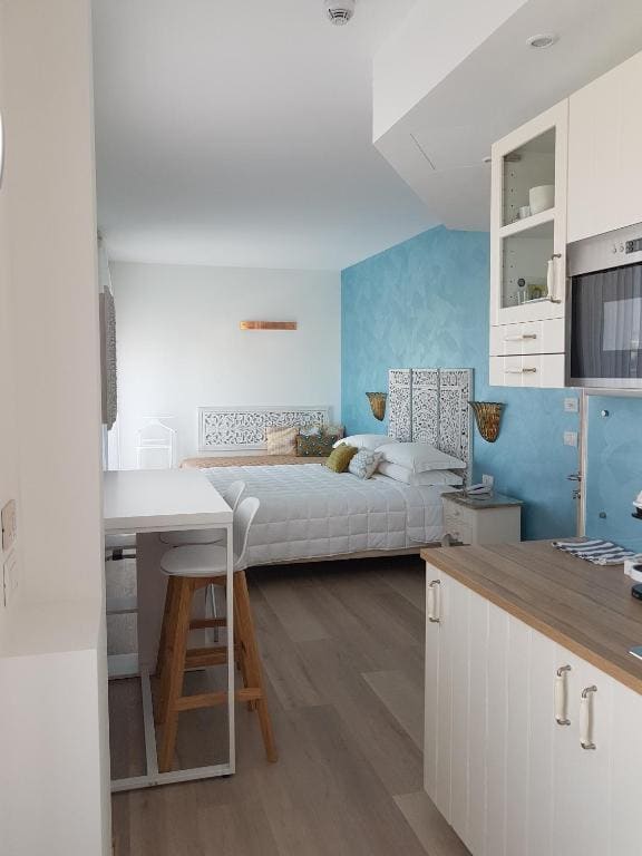 Deluxe Triple Room room - Image 3