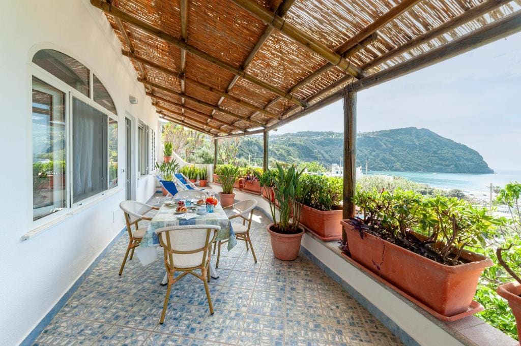 Apartment with Sea View room - Image 1