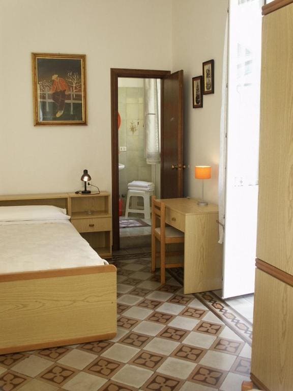 Double or Twin Room room - Image 2
