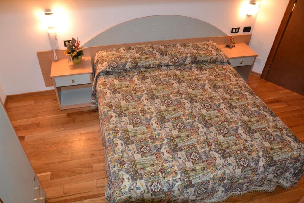 Double or Twin Room room - Image 1