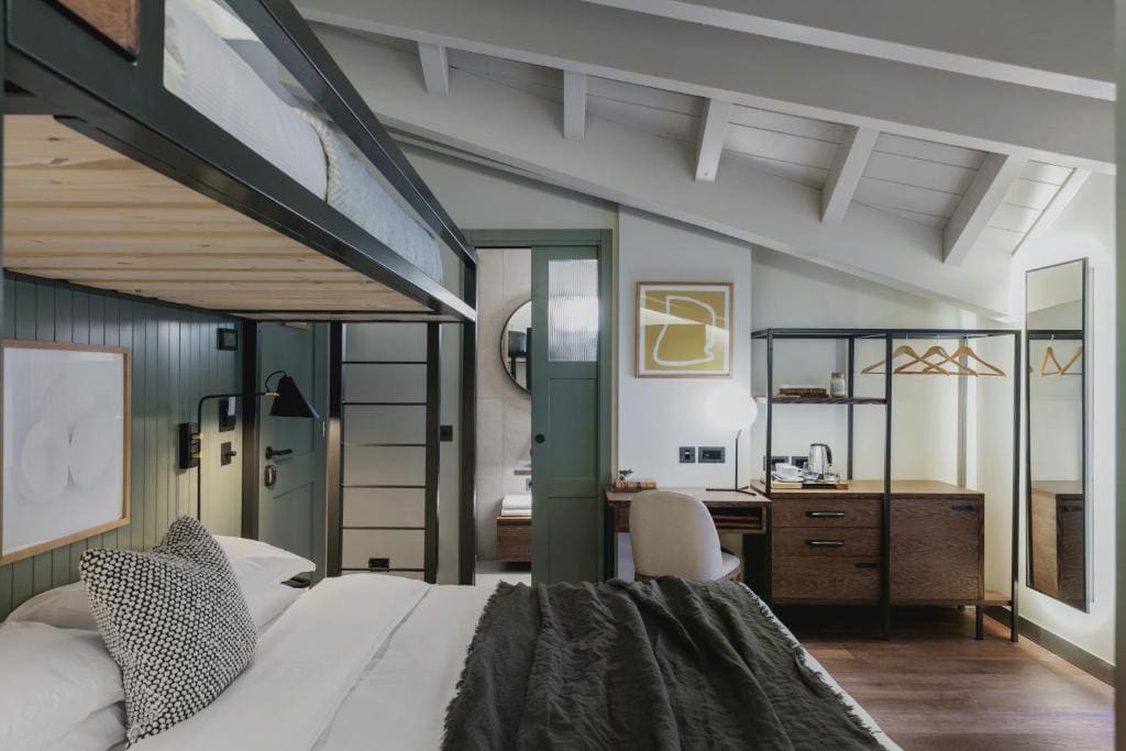 Two-Bedroom Suite room - Image 3