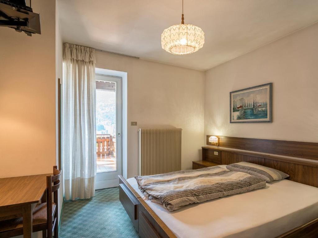 Economy Double or Twin Room room - Image 2