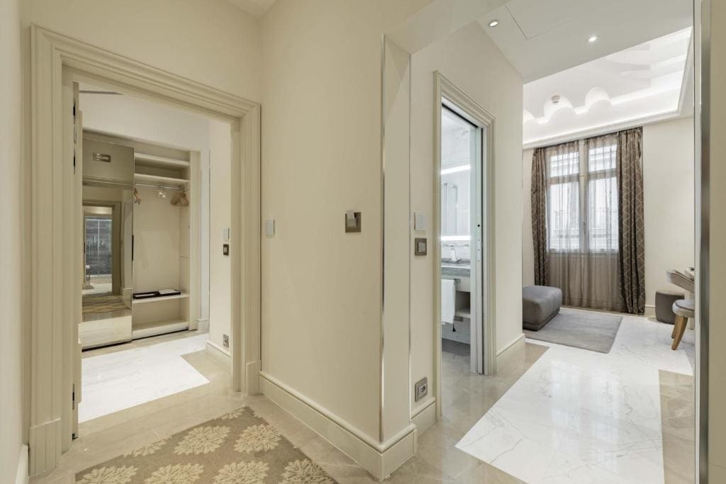 Two-Bedroom Suite room - Image 2