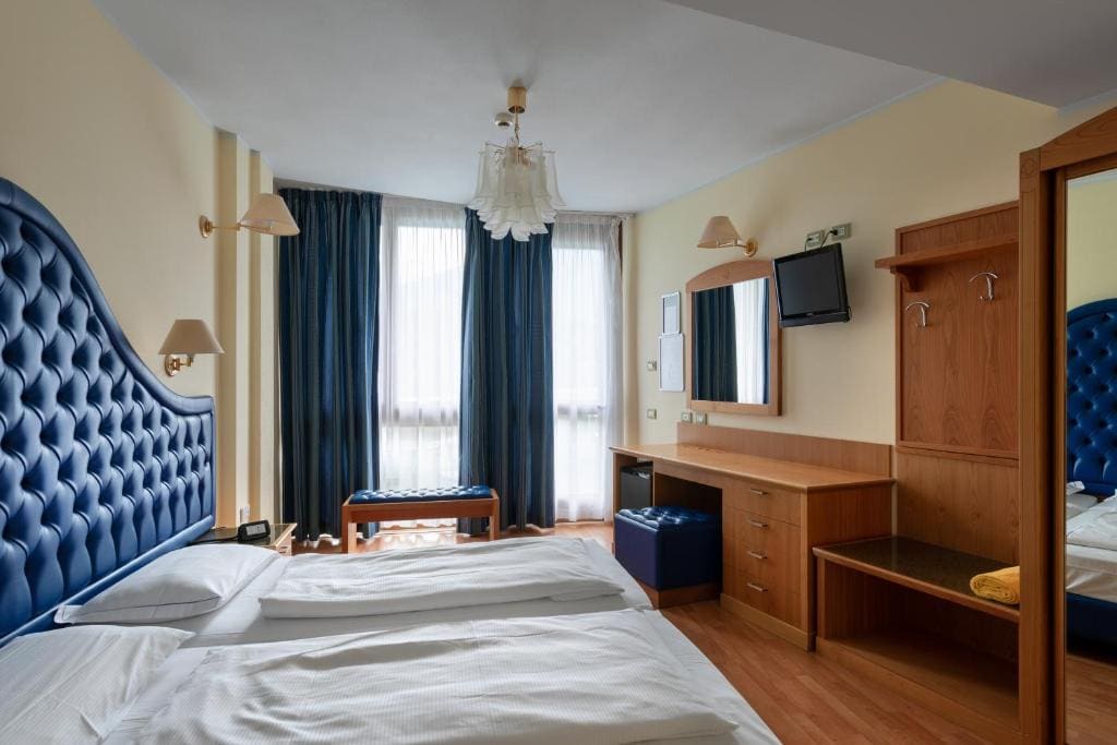 Standard Double Room room - Image 1