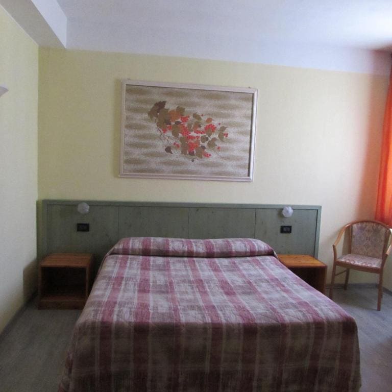 Double Room - Disability Access room - Image 3
