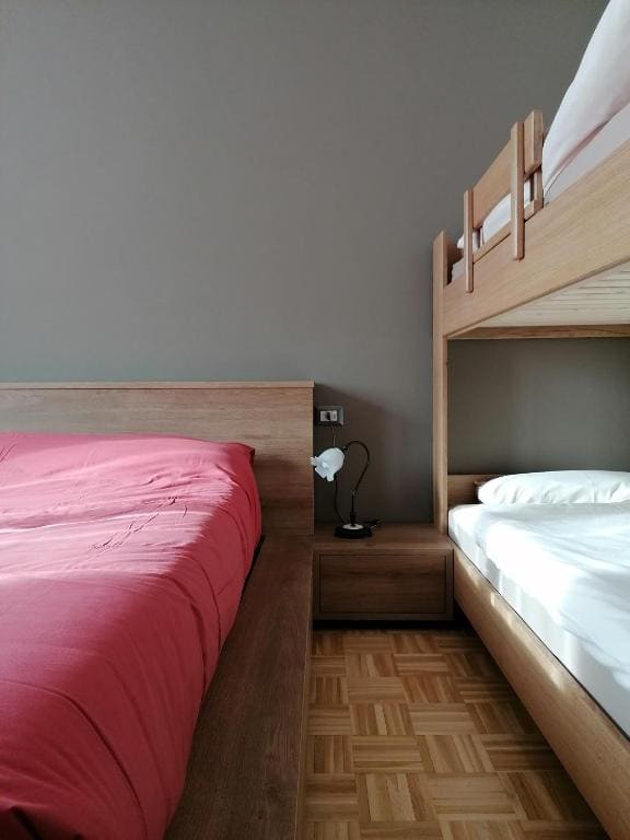 One-Bedroom Apartment with Balcony room - Image 1