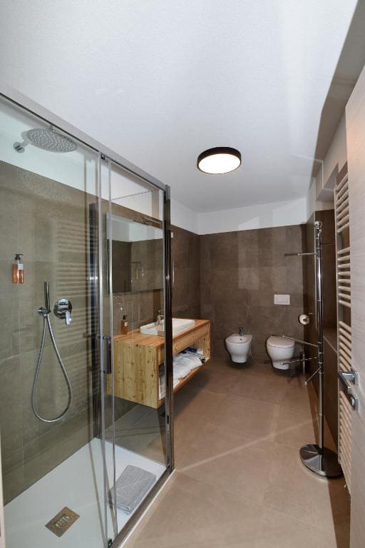 Standard Suite room - Image 2