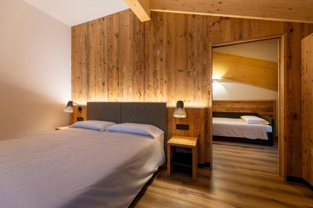 Suite with Mountain View room - Image 1