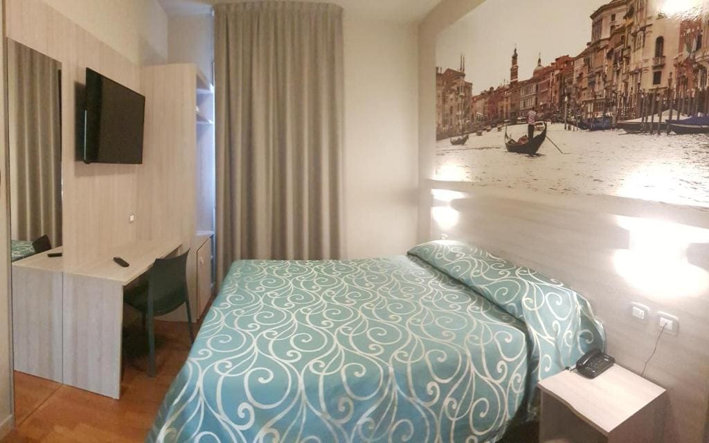 Twin/Double Room room - Image 2