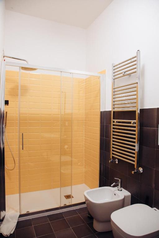 Economy Double Room room - Image 2