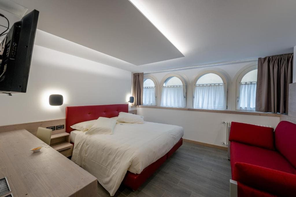 Comfort Quadruple Room room - Image 1