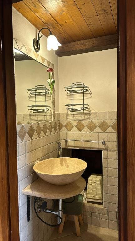 Small Double Room room - Image 1