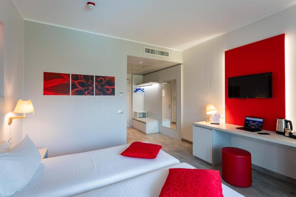 Twin Room room - Image 3