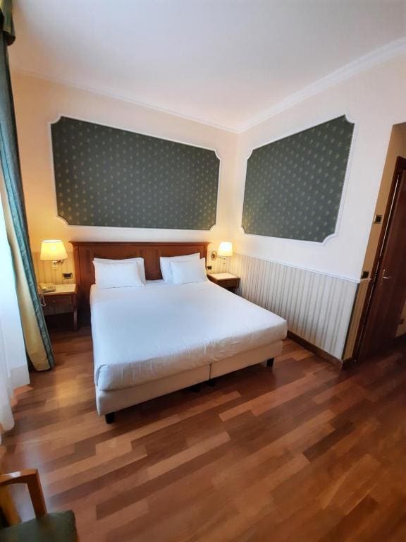 Standard Double Room room - Image 1