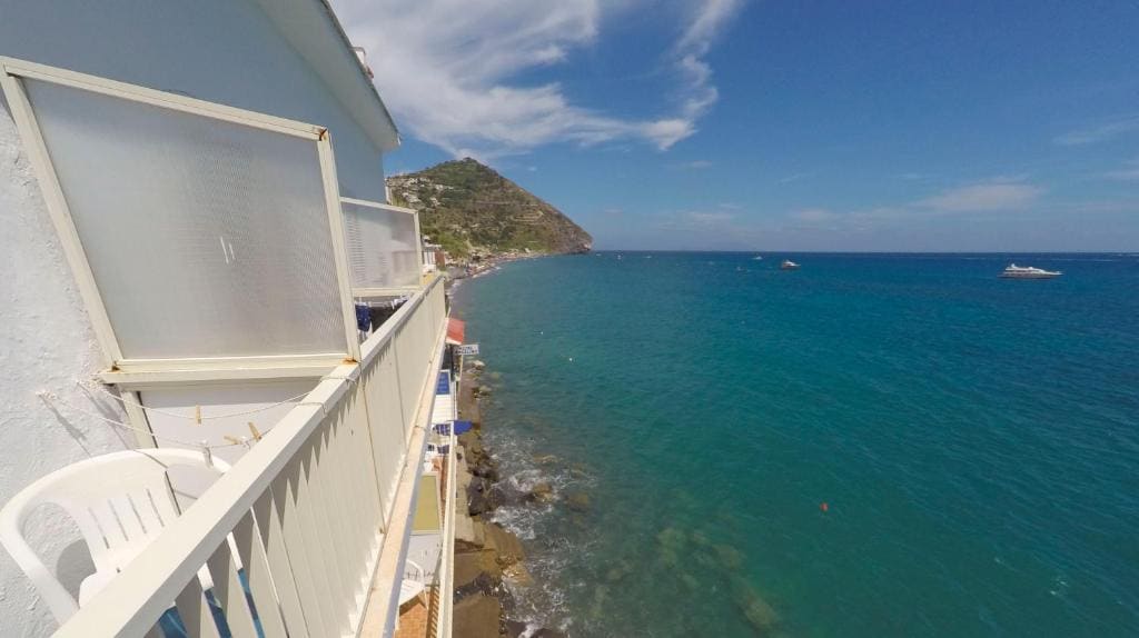 Double or Twin Room with Sea View room - Image 2