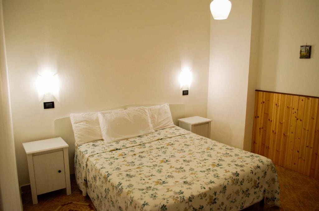 Double or Twin Room room - Image 3