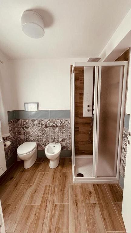 Double Room with Private Bathroom room - Image 2