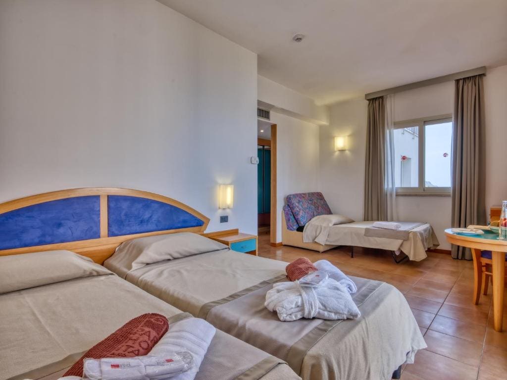 Triple Room room - Image 1
