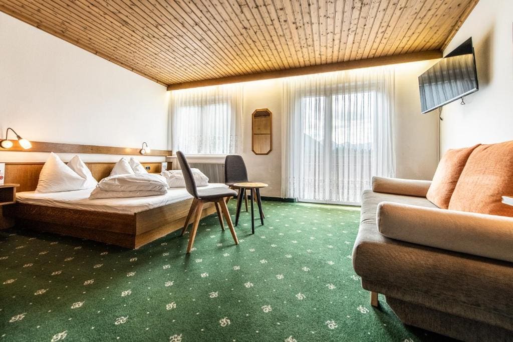 Standard Double Room room - Image 1