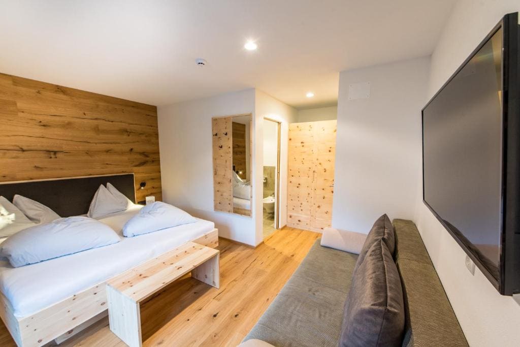 Superior Double Room room - Image 1