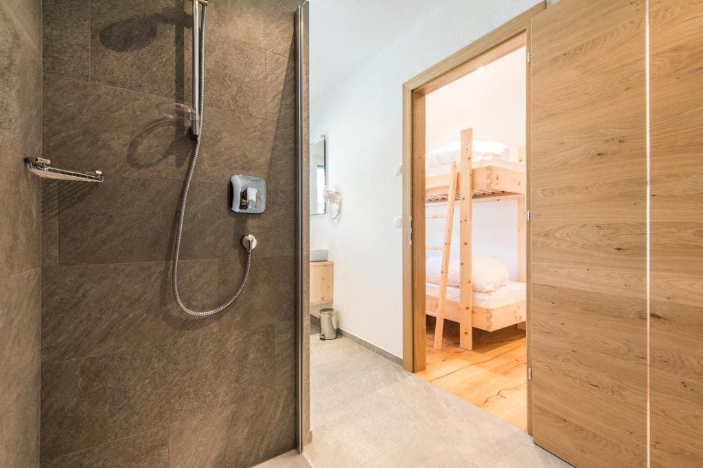Superior Double Room room - Image 2