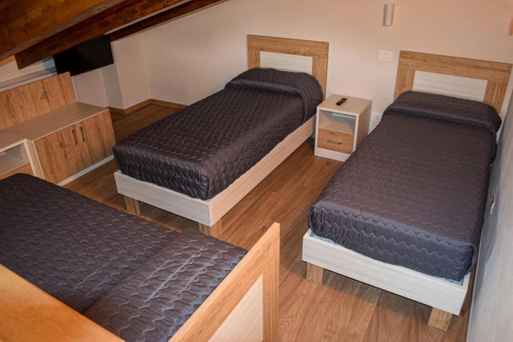 Quadruple Room room - Image 1