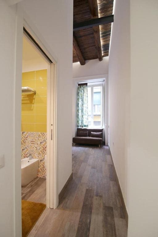 Family Room room - Image 3