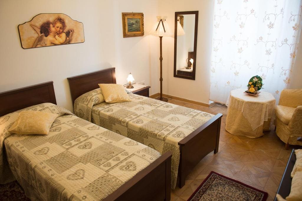 Single Room room - Image 2