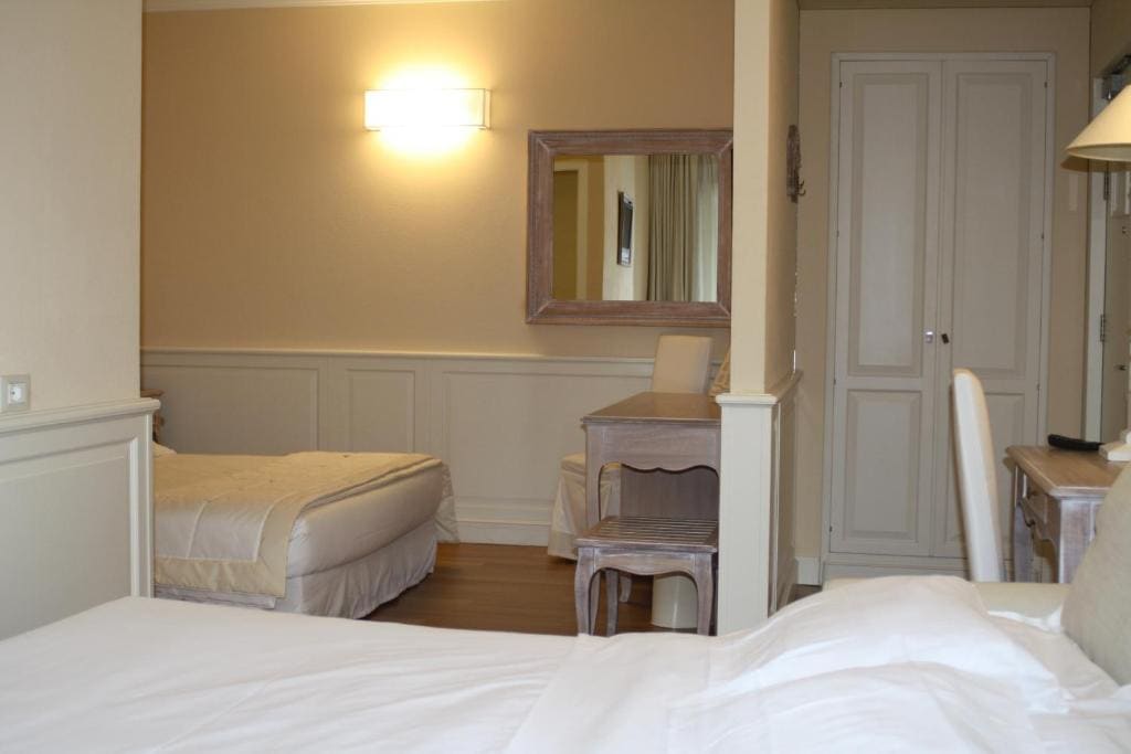 Quadruple Room room - Image 3
