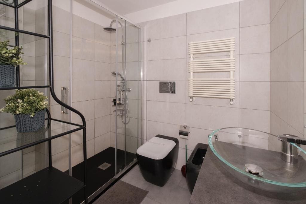 Room with Balcony room - Image 1