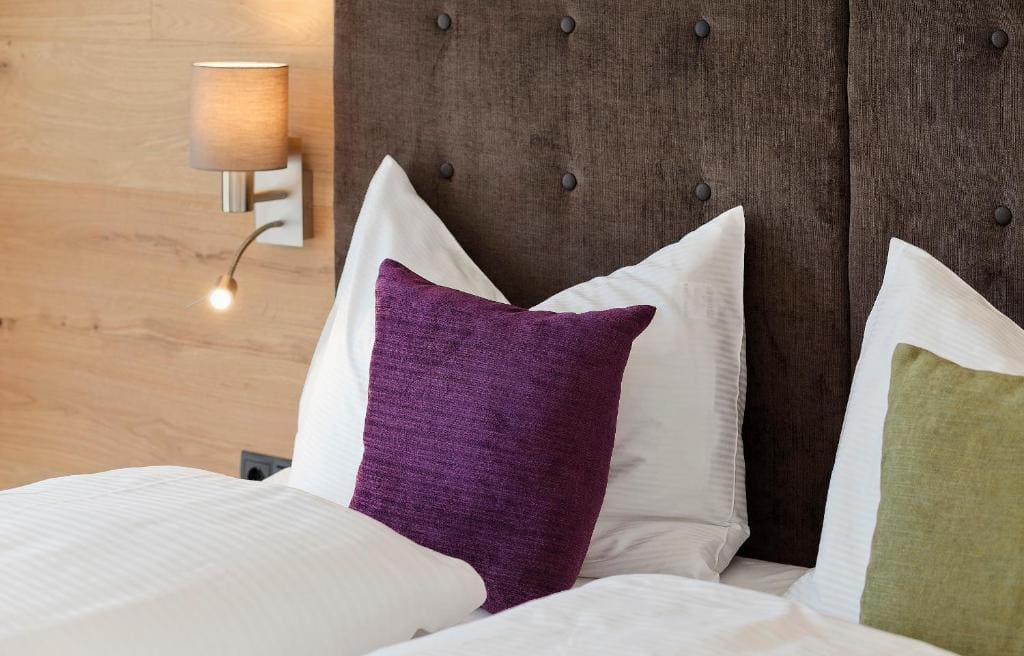 Deluxe Double or Twin Room room - Image 3