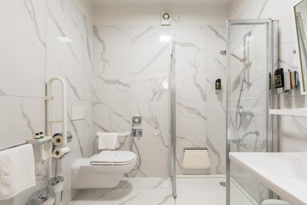 Standard Double Room room - Image 1