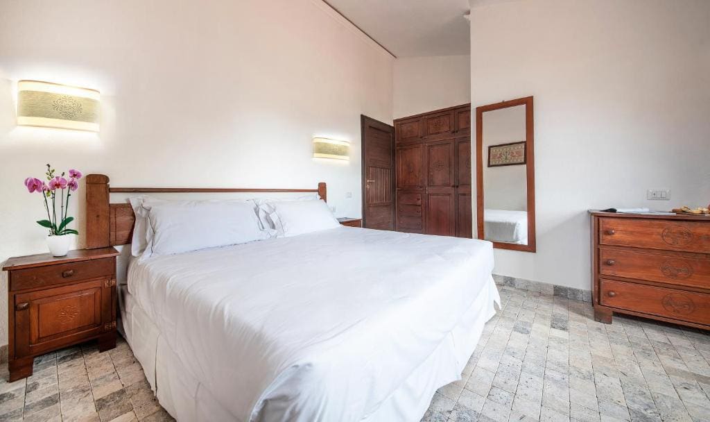 Classic Triple Room room - Image 1