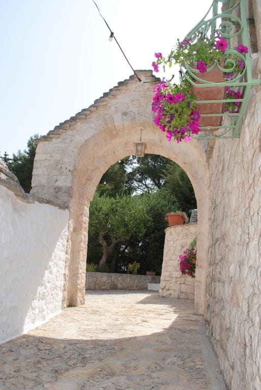 Trullo with Terrace room - Image 2