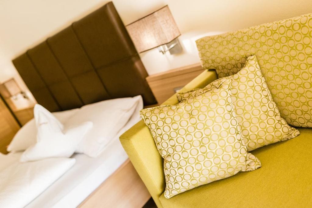 Comfort Double Room with Balcony room - Image 3