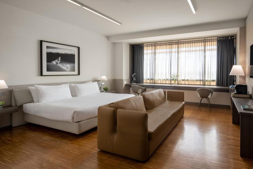 Suite room - Image 1