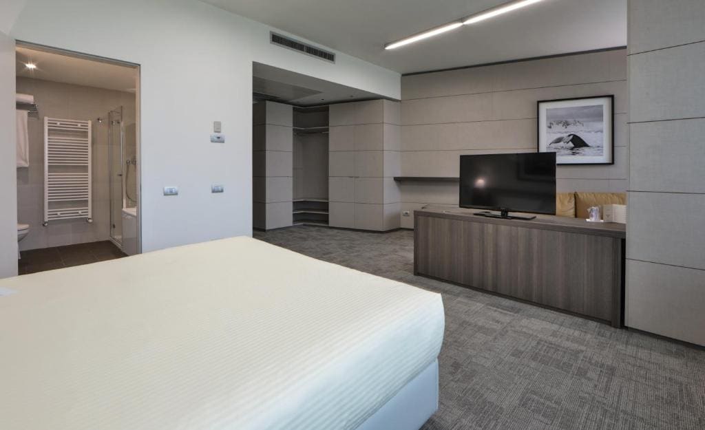 Superior Double Room room - Image 2