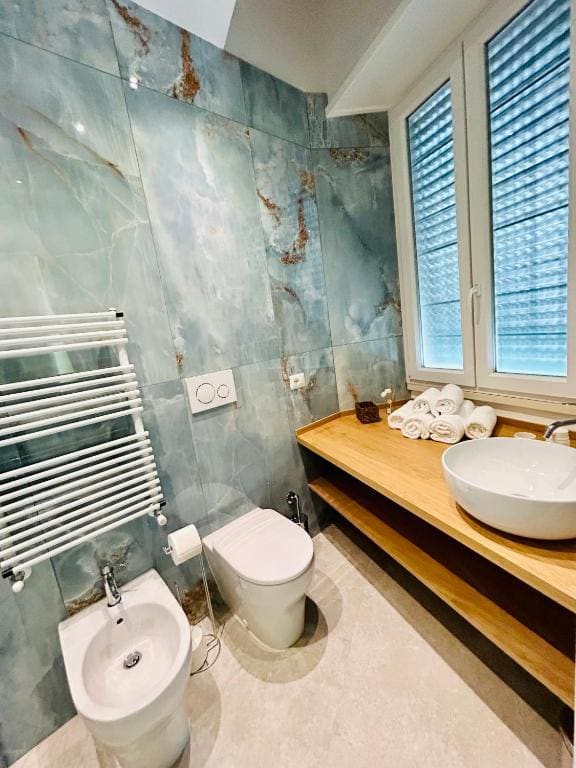 Deluxe Double or Twin Room room - Image 3