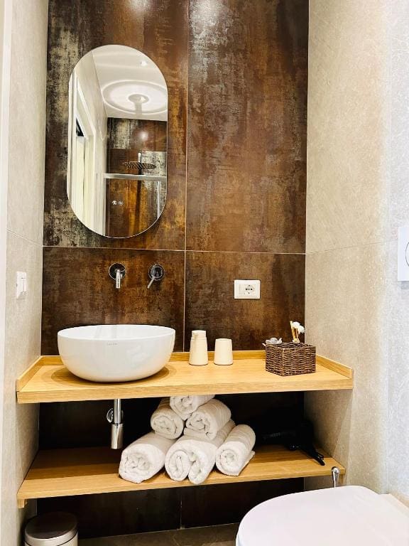 Standard Double or Twin Room room - Image 2